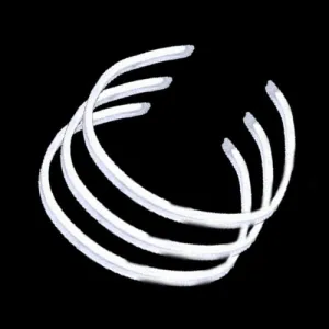 22 Inch Twister White Glow Sticks Necklaces - Pack of 25